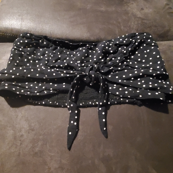 Abercrombie & Fitch Tops - Cute strap less top